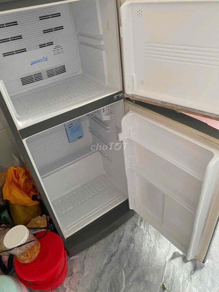 Tủ lạnh Sanyo 165L. Mua bán Tủ lạnh tại Quận Gò Vấp Tp Hồ Chí Minh được đăng bởi Li Lê hình 1
