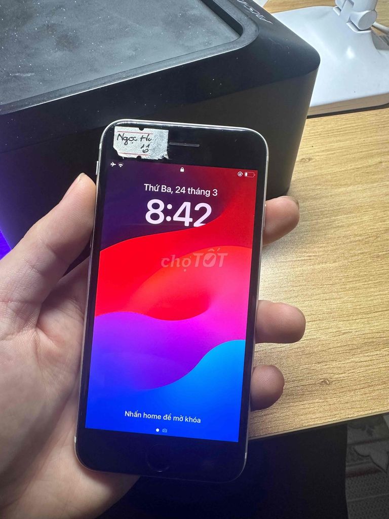 iPhone SE Trắng. Mua bán Điện thoại tại Thành phố Thái Nguyên Thái Nguyên được đăng bởi Bằng Nguyễn hình 1