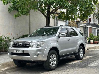 Toyota Fortuner 2009 2.7V - 117000 km. Mua bán Ô tô tại Thành phố Thuận An Bình Dương được đăng bởi Tên chưa cung cấp