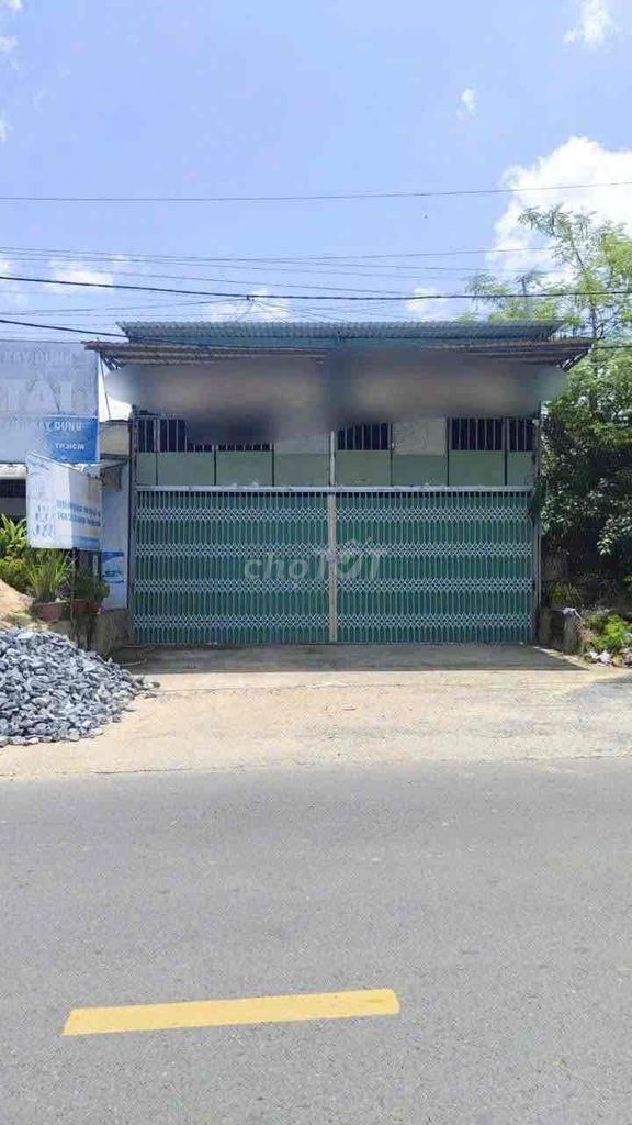 Cho Thuê Kho 200m2 MT Liên Phường Sát Đỗ Xuân Hợp