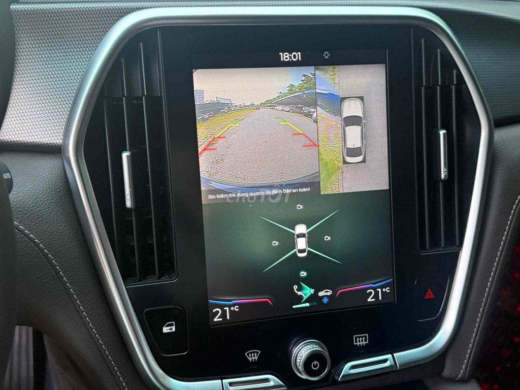 VINFAST LUX A 2.0 NÂNG CAO 2022 – MÀU XANH. Mua bán Ô tô tại Quận Cầu Giấy Hà Nội được đăng bởi Auto 6666 hình 10