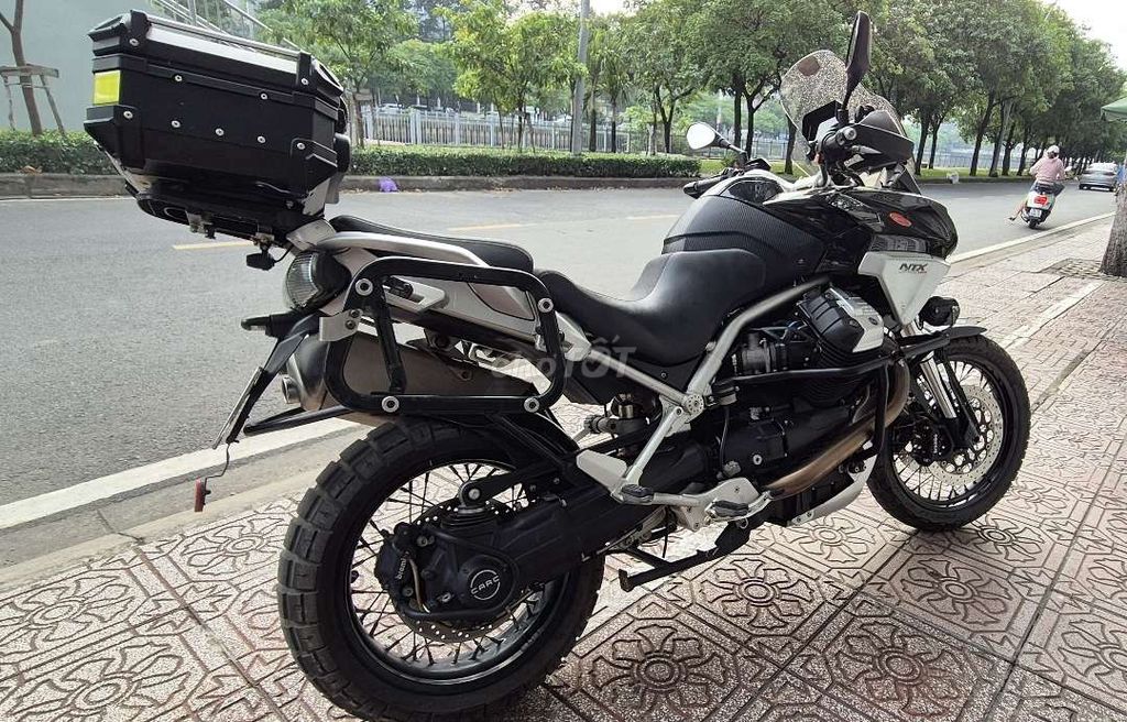 GUZZI NTX 1200cc. Mua bán Xe máy tại Quận 1 Tp Hồ Chí Minh được đăng bởi Khoi Le hình 3