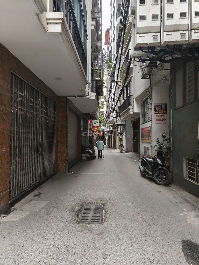 bán nhà mặt ngõ ô tô đỗ cửa , tây hồ 