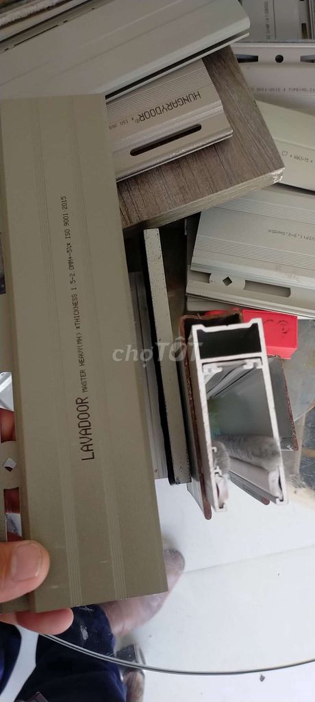 Bán buôn bán lẻ cửa cuốn khe thoáng. Mua bán Cây cảnh, đồ trang trí tại Quận Thanh Xuân Hà Nội được đăng bởi Trương văn hùng hình 1