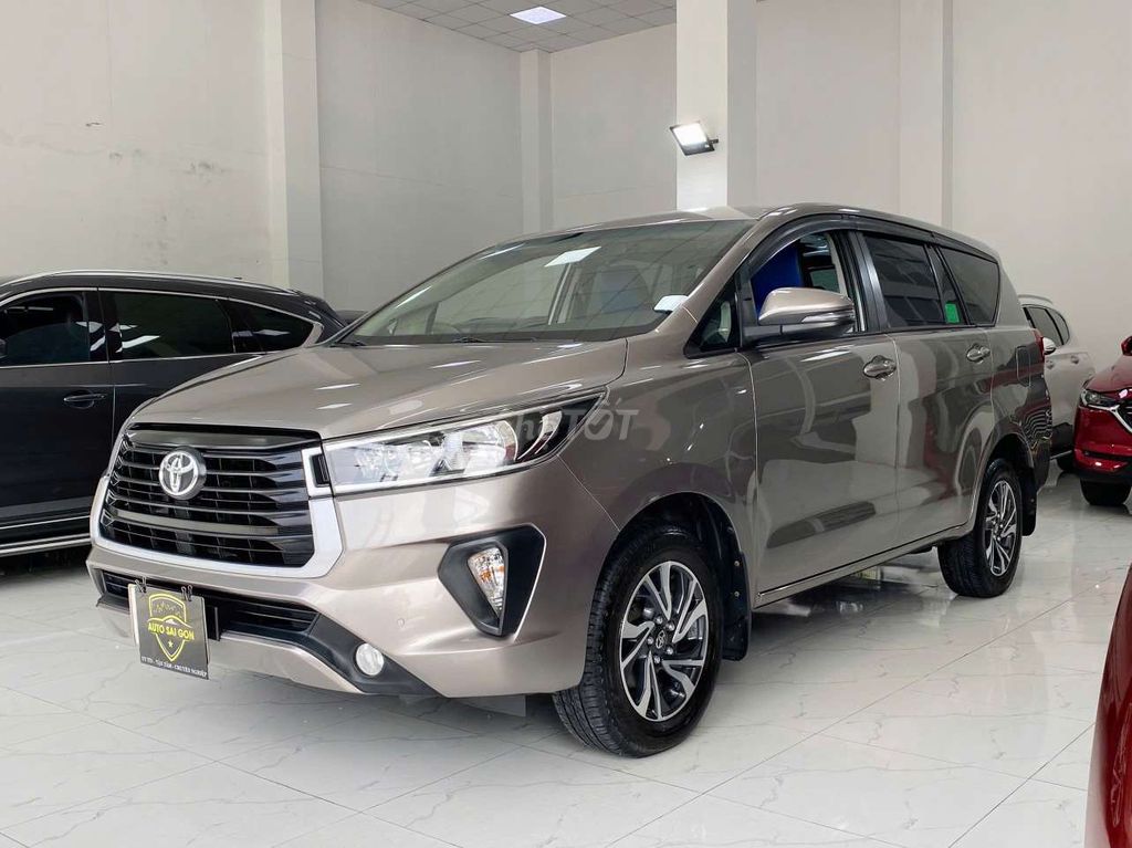 Toyota Innova số sàn 2020 model 2021- 48.000 km. Mua bán Ô tô tại Thành phố Thủ Đức Tp Hồ Chí Minh được đăng bởi Nghĩa Vinfast Miền Nam hình 3