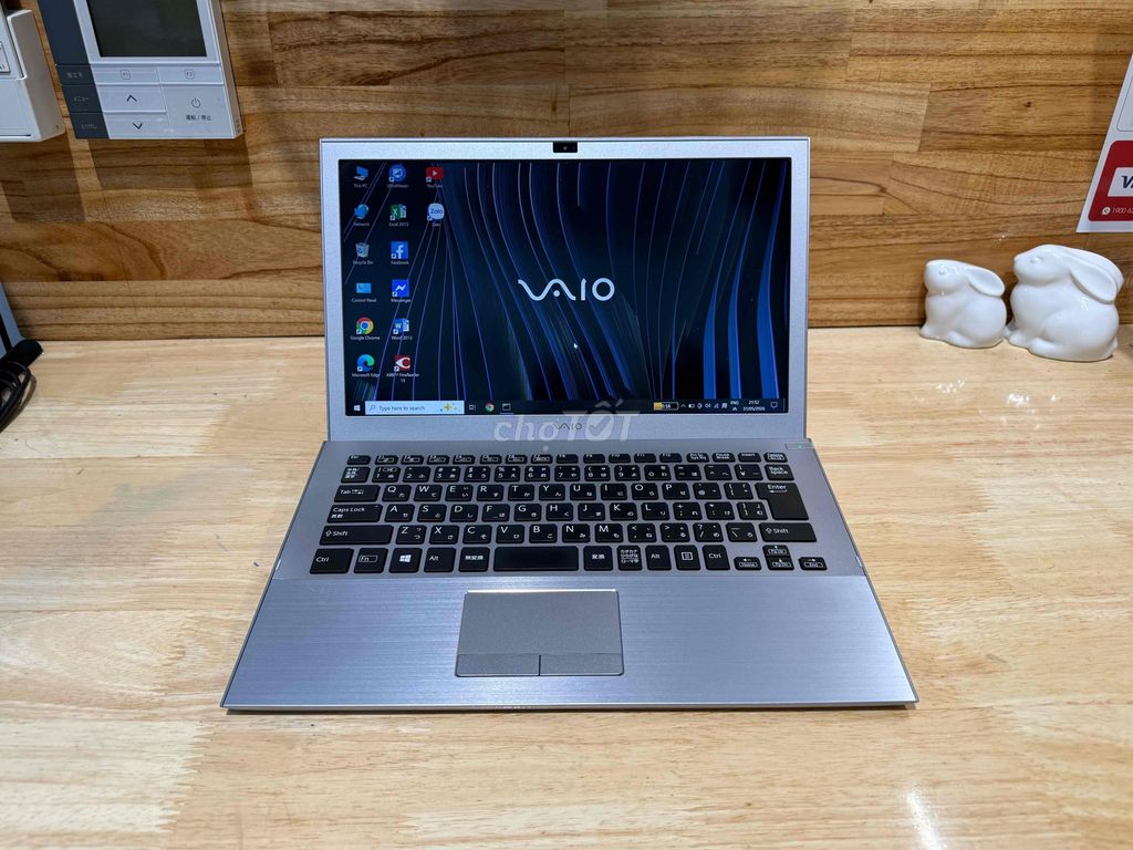 Cần bán laptop Sony Vaio i7 màu trắng ngọc trinh. Mua bán Laptop tại Huyện Đức Trọng Lâm Đồng được đăng bởi LAPTOP JAPAN hình 1