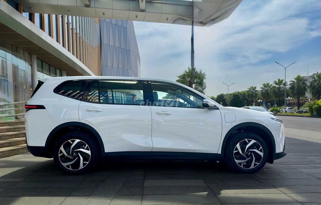 VinFast Limo Green 2025. Mua bán Ô tô tại Thành phố Hưng Yên Hưng Yên được đăng bởi Vinfast Ocean Park Gia Lâm Hà Nội hình 4