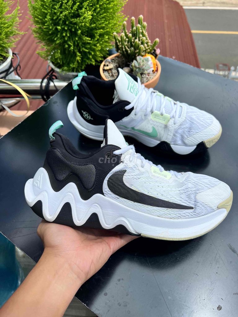 Giày Nike Giannis - Size 44 chính hãng miễn ship. Mua bán Giày dép tại Quận 12 Tp Hồ Chí Minh được đăng bởi Giày Si chính hãng nhập Thái trực tiếp  hình 1