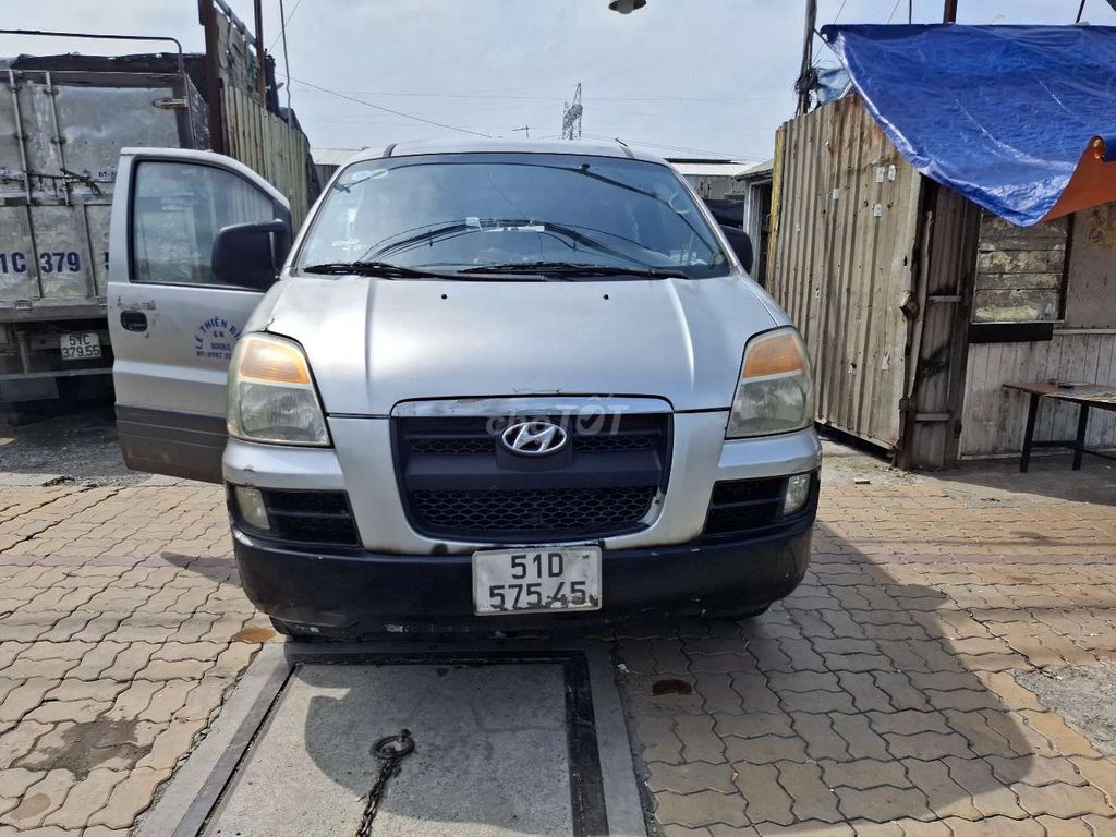 Hyundai Starex 2005 - 136000 km.tải.van.6n.800kg.