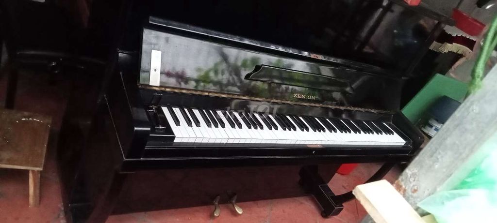 Piano cơ Zeon Nhật Bản