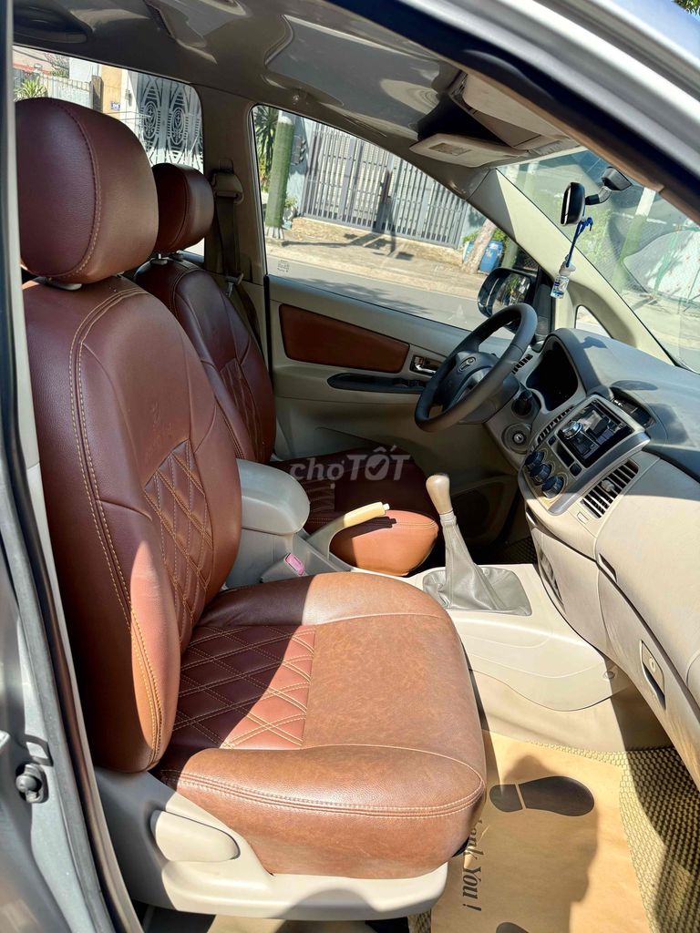 Toyota Innova 2015 E - 121000 km. Mua bán Ô tô tại Thành phố Dĩ An Bình Dương được đăng bởi Nguyễn Thành Công hình 8