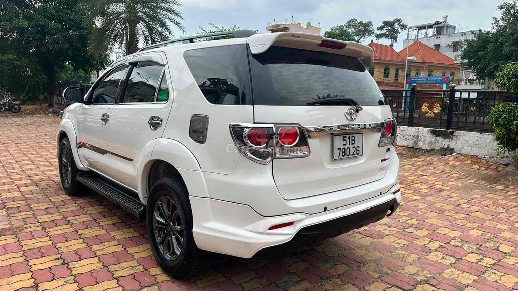 Toyota Fortuner 2016 photo 3