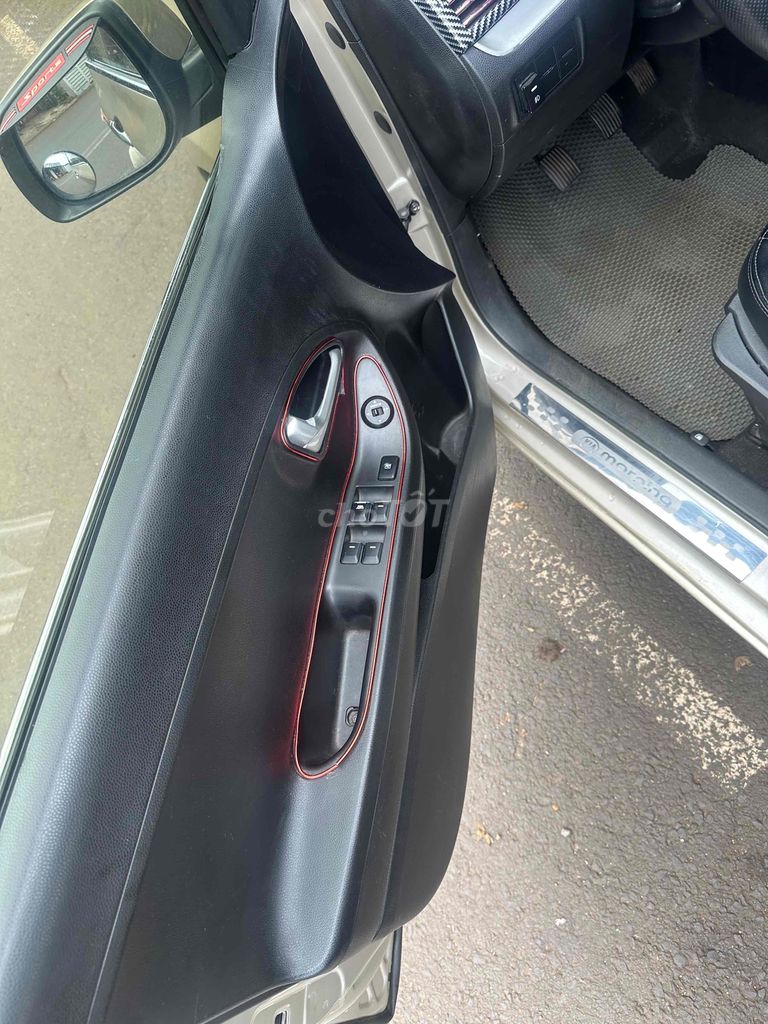 Kia Morning 2013 LX 1.1 MT - 150000 km. Mua bán Ô tô tại Thành phố Buôn Ma Thuột Đắk Lắk được đăng bởi Nguyễn Hải hình 7