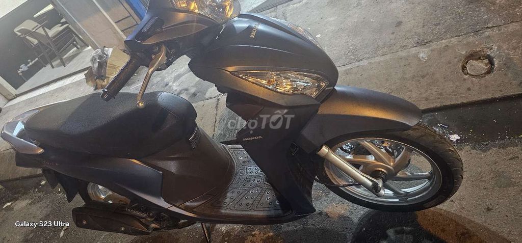 VISION  2018 BS TP 9 CHỦ GIÁ RẺ. Mua bán Xe máy tại Quận 4 Tp Hồ Chí Minh được đăng bởi XE MÁY LÝ DIỆU  hình 3