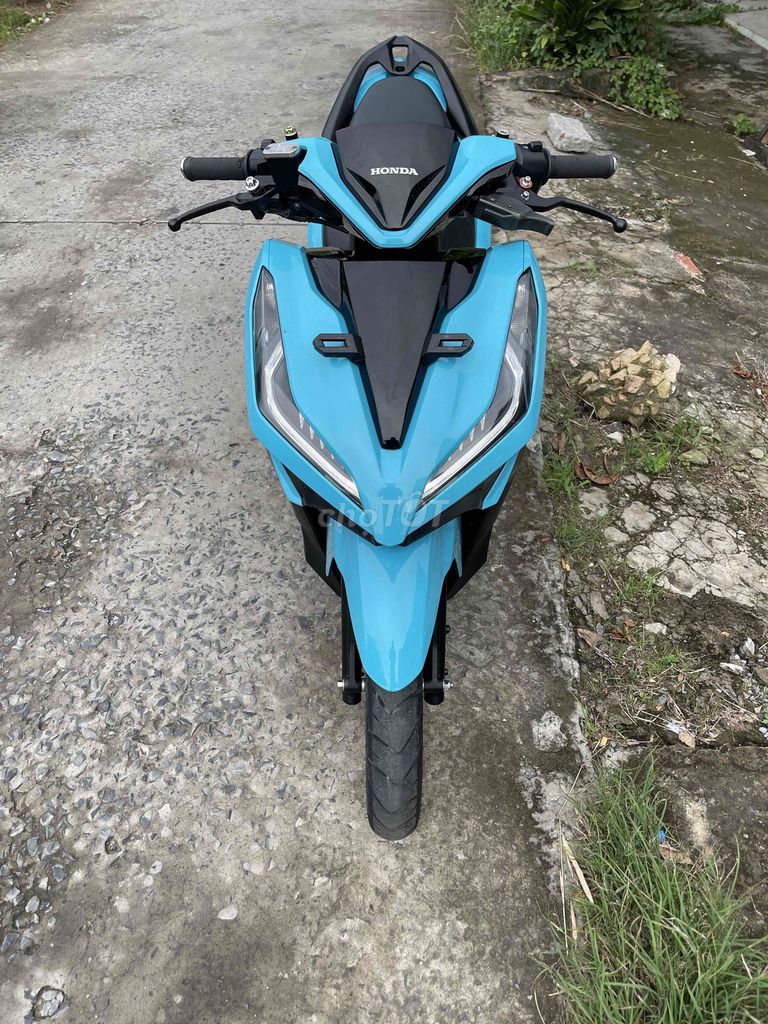 Cần bán Xe Vario 150 máy rin đẹp keng. Mua bán Xe máy tại Huyện Lai Vung Đồng Tháp được đăng bởi Trương Hữu Phát hình 5