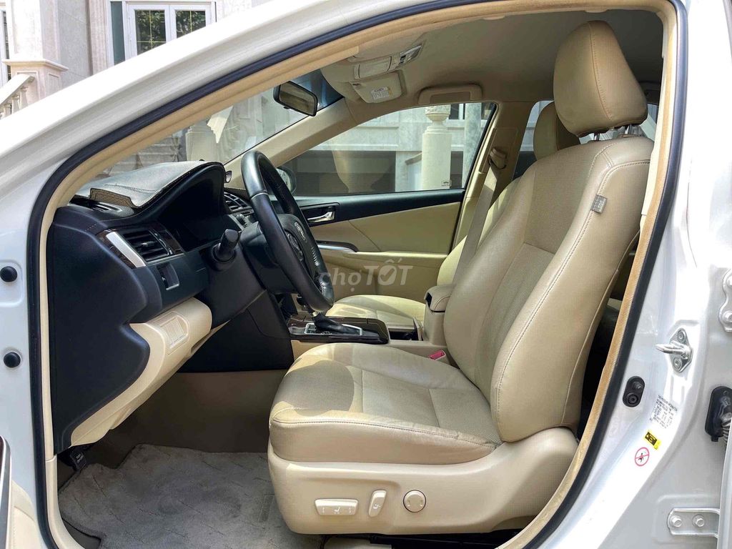 🚗 Toyota CAMRY 2.0E 2018 - Chuẩn Odo: 34.000km. Mua bán Ô tô tại Thành phố Thủ Đức Tp Hồ Chí Minh được đăng bởi LuxCars Siêu Thị Ô Tô Lướt Sài Gòn hình 9