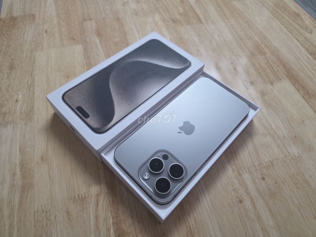 15 promax 256gb titan Zp đẹp zin fullbox. Mua bán Điện thoại tại Quận Gò Vấp Tp Hồ Chí Minh được đăng bởi Trần Văn Lai hình 1