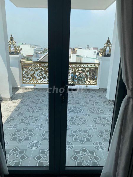 Продается дом на улице Лиен Кху 5-6, Бинь Тан, 4 спальни, частная бухгалтерская книга, 5,65 миллиарда долларов
