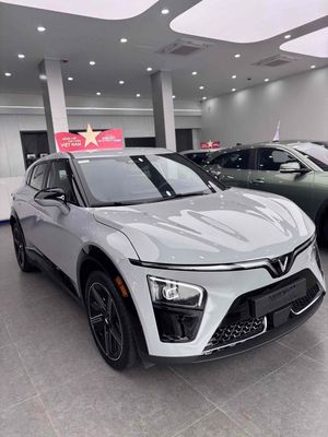 VINFAST VF7 - SẴN XE ĐỦ MÀU GIAO NGAY. Mua bán Ô tô tại Thành phố Long Xuyên An Giang được đăng bởi Trần Việt VinFast hình 1