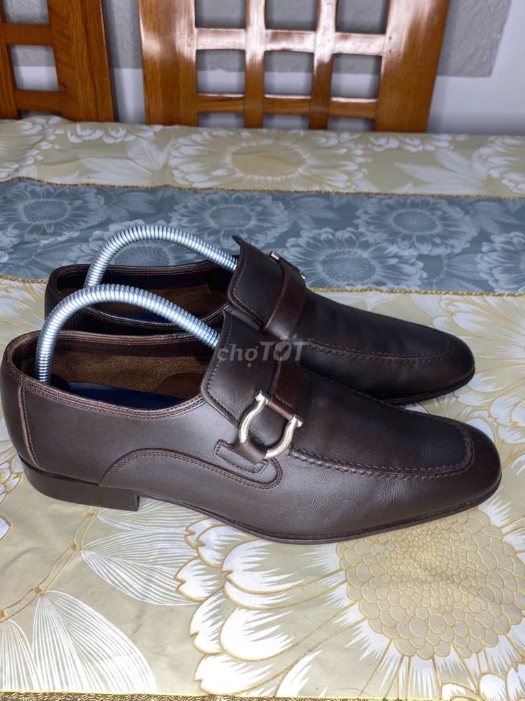 GIÀY Salvatore Ferragamo SIZE 40