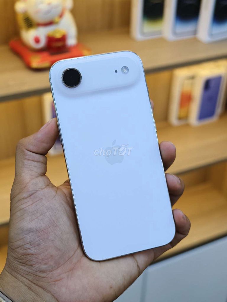 🍎IPHONE 17AIR 256GB TRẮNG ĐẸP NGUYÊN BẢN 98% P93👇. Mua bán Điện thoại tại Quận Hải An Hải Phòng được đăng bởi 98 Ngô Gia Tự Hoàng Dũng Mobile Ngã 3 Văn Cao hình 1