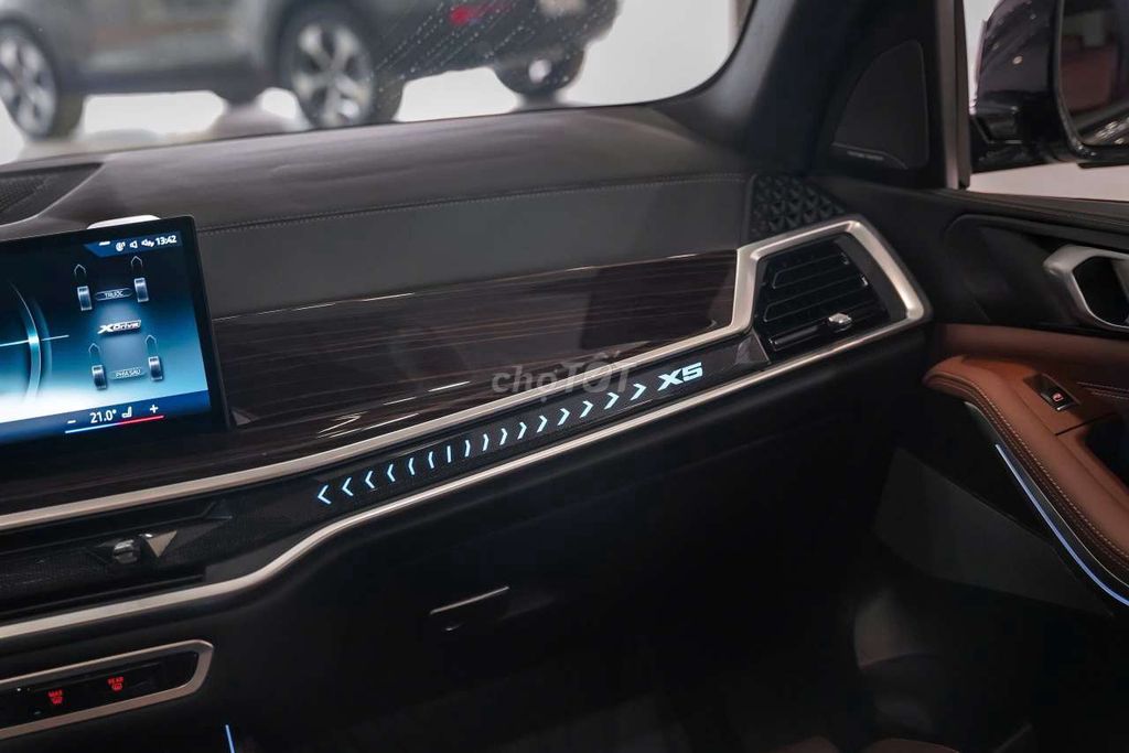 BMW X5 2023 xdrive40i M Sport LCI 12.000km Đen. Mua bán Ô tô tại Quận 7 Tp Hồ Chí Minh được đăng bởi Hoàn Lee Xe Lướt hình 15