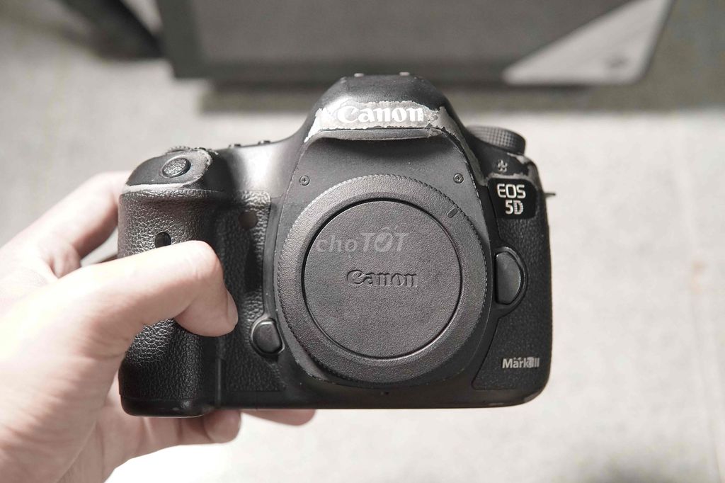 Máy ảnh Canon 5D Mark III Đen Đã sử dụng. Mua bán Máy ảnh, Máy quay tại Thành phố Thuận An Bình Dương được đăng bởi Trọng Võ Văn hình 1