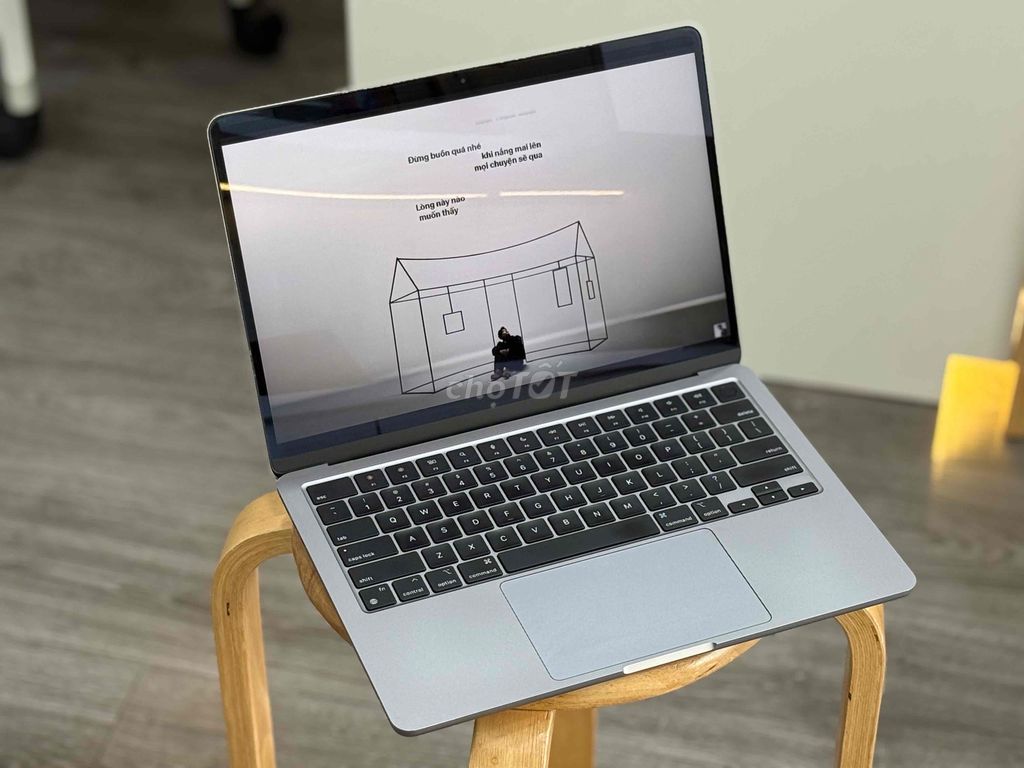 Apple MacBook Air M2 13 inch 16GB/256GB. Mua bán Laptop tại Quận 10 Tp Hồ Chí Minh được đăng bởi mạc thành hình 1