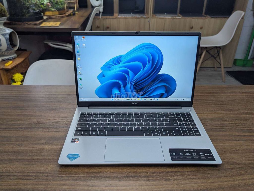 Acer Aspire Lite 15 Ryzen 7-7730U/16GB/512GB/98%. Mua bán Laptop tại Thành phố Thuận An Bình Dương được đăng bởi LAPTOP VŨ PMV  hình 1