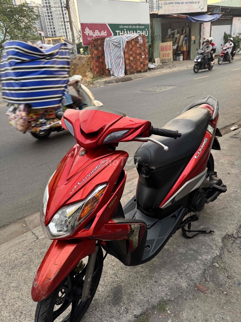 Yamaha Luvias Đỏ Zin êm. Mua bán Xe máy tại Quận Tân Phú Tp Hồ Chí Minh được đăng bởi Anh thành hình 1