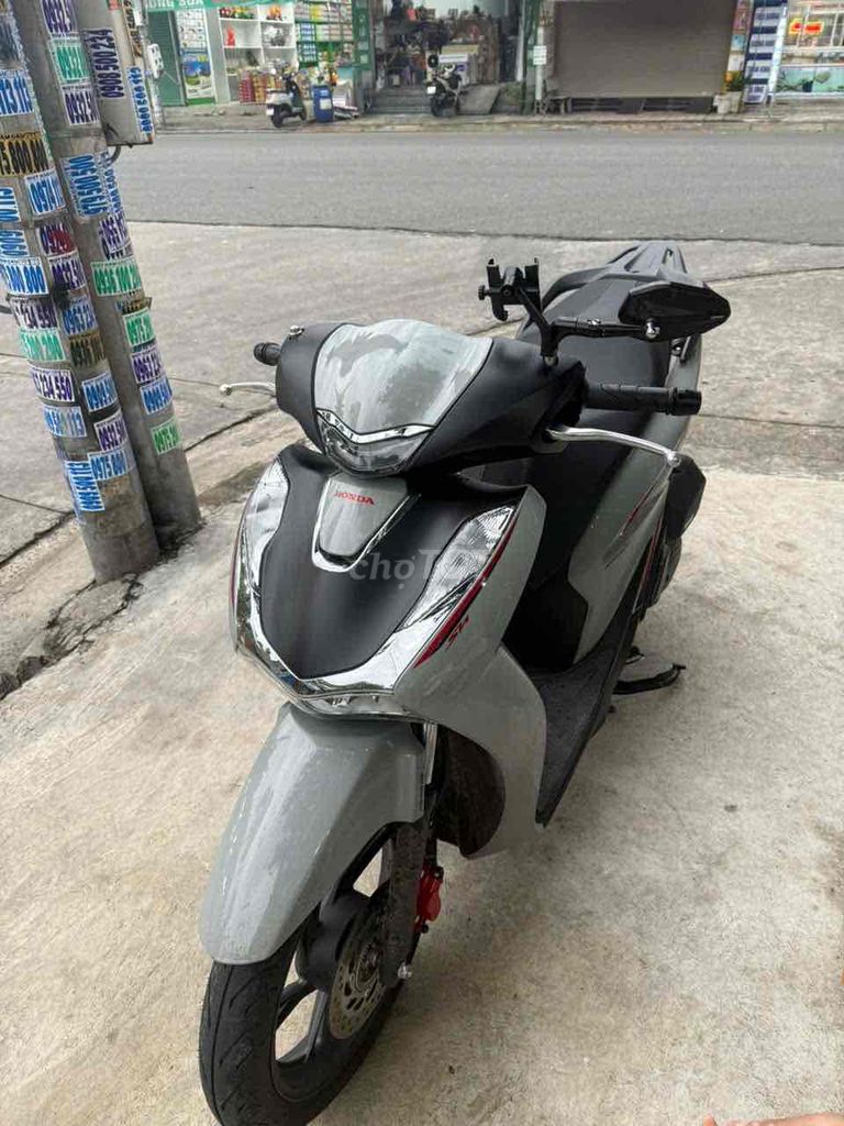 Honda SH 160 ABS 2025. Mua bán Xe máy tại Thành phố Thủ Dầu Một Bình Dương được đăng bởi Mr Tâm hình 3