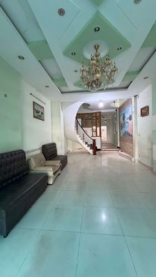 Rent · 3 bd · 94 м² · Huyện Hóc Môn, ул. Phan Văn Hớn/