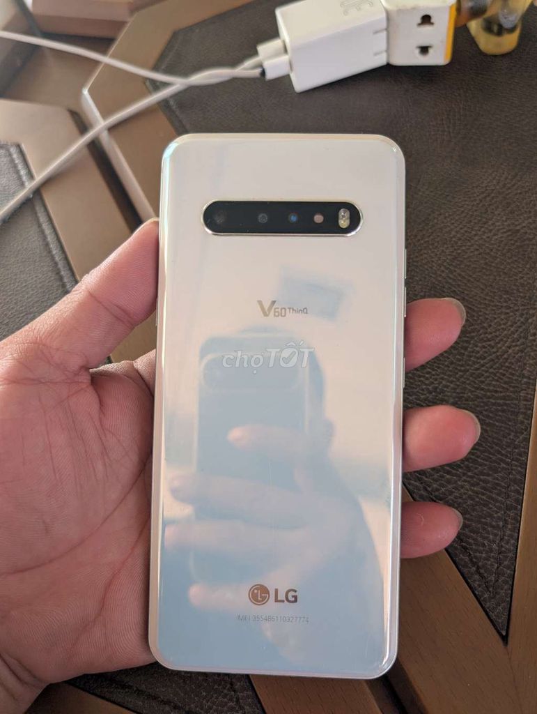 LG V60 ThinQ Trắng Đã sử dụng. Mua bán Điện thoại tại Thành phố Thủ Đức Tp Hồ Chí Minh được đăng bởi kha hình 1