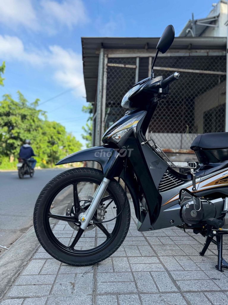 🌈 FUTURE NEO 2007 HSCT XE CỨNG MÁY NGON ÊM💥CÓGÓP💥. Mua bán Xe máy tại Thành phố Sóc Trăng Sóc Trăng được đăng bởi Mạnh Huỳnh hình 6