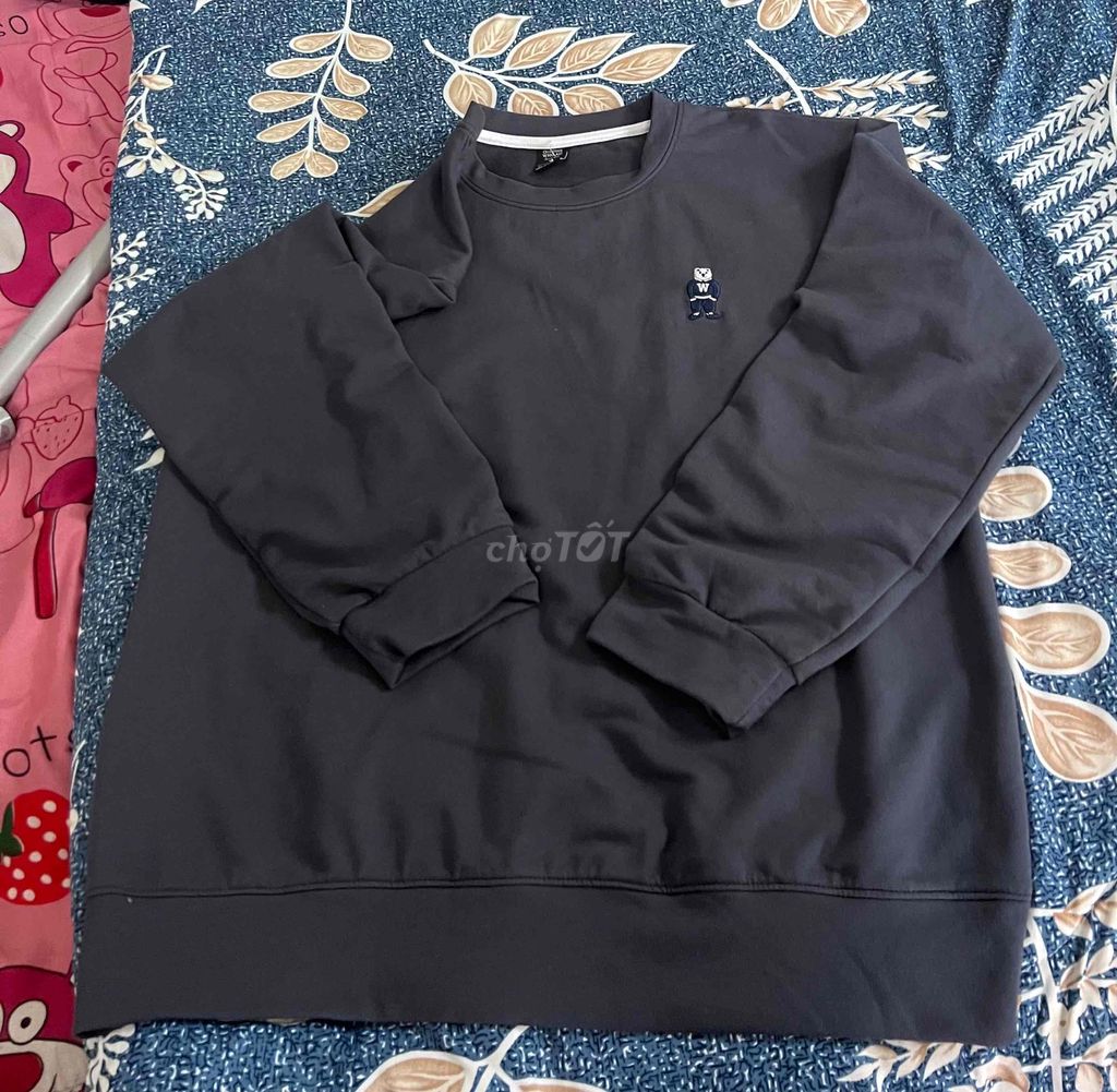 Áo thun nam HILFIGER Xám. Mua bán Quần áo tại Thành phố Thủ Đức Tp Hồ Chí Minh được đăng bởi QUANG BÌNH hình 1