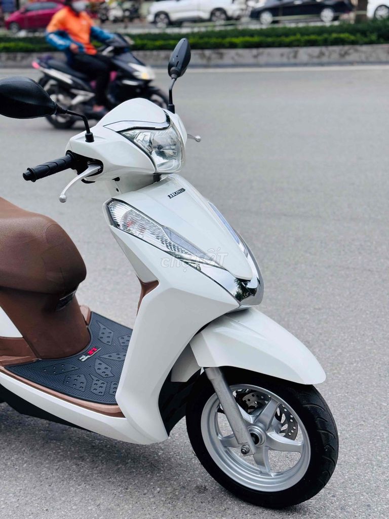 Lead 125fi máy zin 100% 1 chủ đại chất hàng tuyển. Mua bán Xe máy tại Quận Cầu Giấy Hà Nội được đăng bởi nguyễn bích thuỷ hình 11