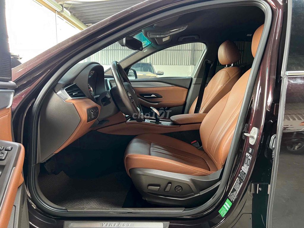 VinFast Lux A2.0 2019 Premium 2.0 AT - 76000 km. Mua bán Ô tô tại Thành phố Thủ Đức Tp Hồ Chí Minh được đăng bởi HA hình 11