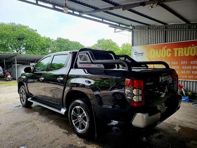 Mitsubishi Triton 4x2 AT Mivec 2020 Đen 8 vạn