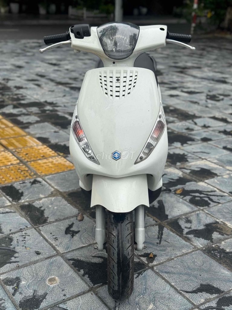 piaggio zip 100cc trắng xe đẹp máy nguyên bản. Mua bán Xe máy tại Quận Nam Từ Liêm Hà Nội được đăng bởi Cường nguyễn hình 4
