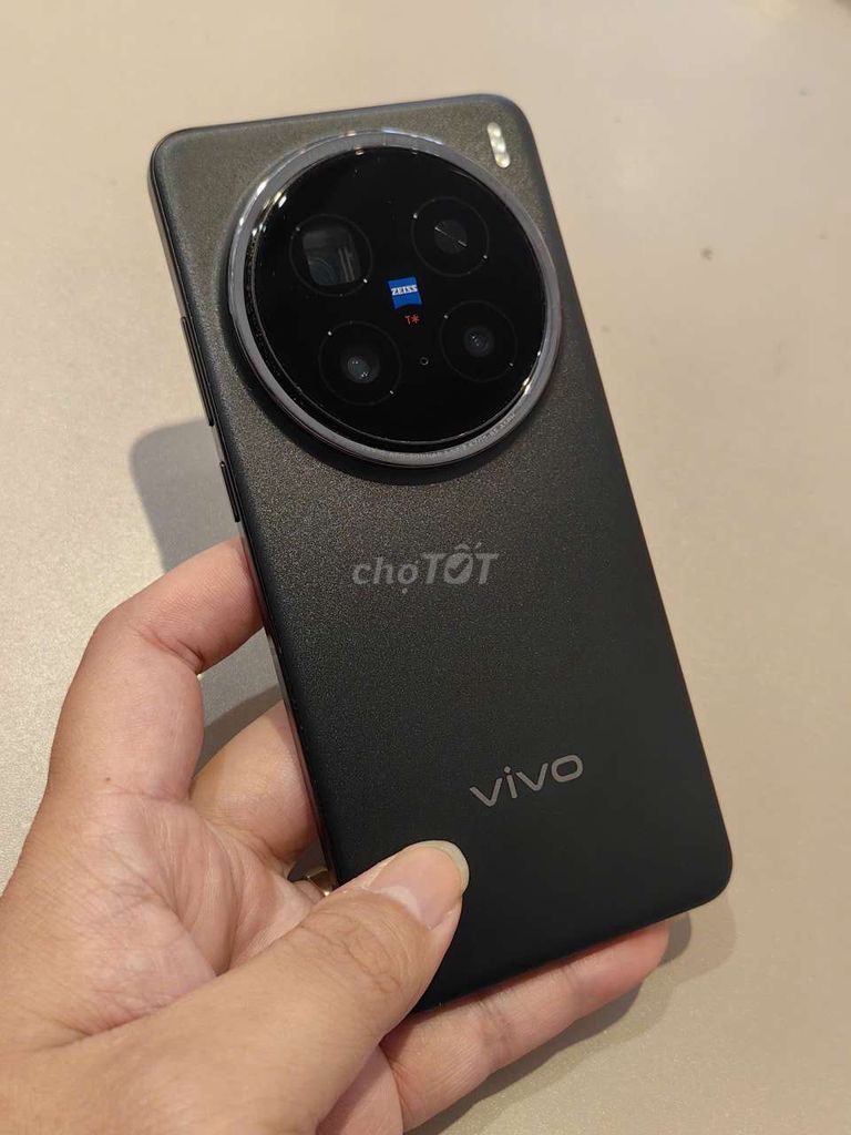 Vivo X200 Pro 16/512GB Đen. Mua bán Điện thoại tại Quận Hoàng Mai Hà Nội được đăng bởi Nguyễn Ngọc Huy hình 1