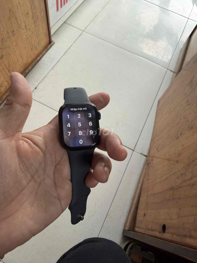 Apple Watch Series 8 Đen Đã dùng. Mua bán Thiết bị đeo thông minh tại Quận Liên Chiểu Đà Nẵng được đăng bởi thaonguyen hình 1
