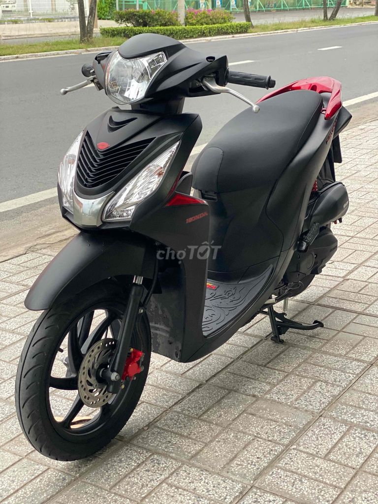 Vision 2019 khoá Smartkey biển 67