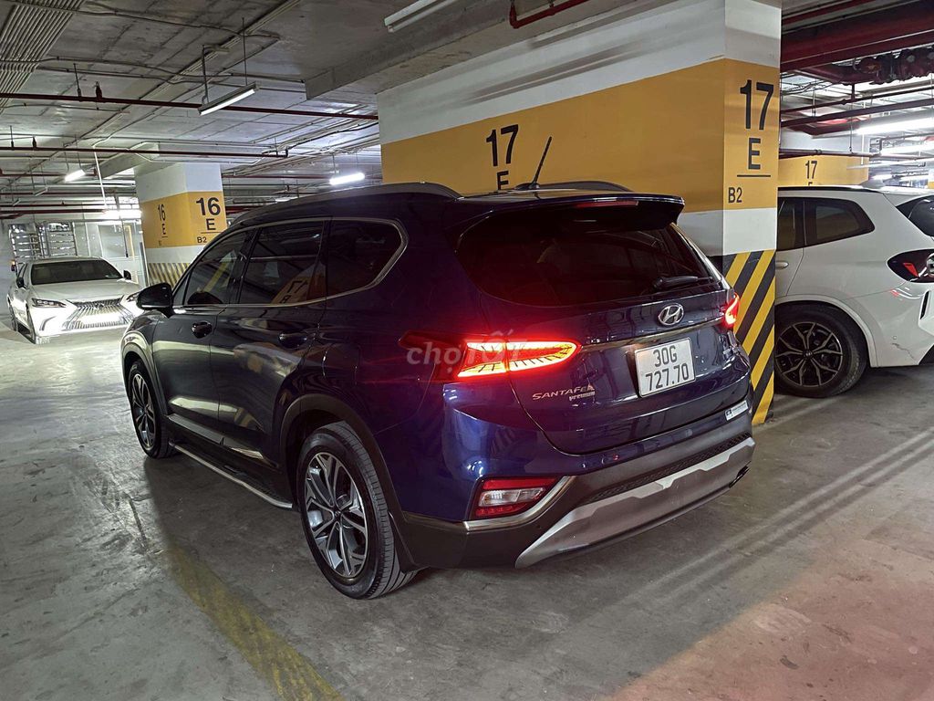 Hyundai Santa Fe 2019 2.2D Premium  Full dầu CC. Mua bán Ô tô tại Quận Đống Đa Hà Nội được đăng bởi Vũ Tấn Thắng hình 7