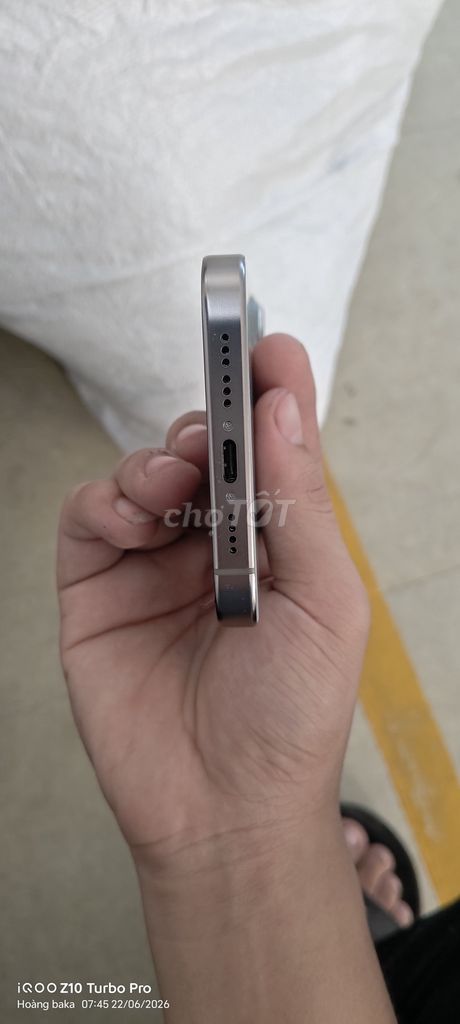 Apple iPhone 16 Pro Max Xám Trung Quốc. Mua bán Điện thoại tại Huyện Thống Nhất Đồng Nai được đăng bởi Cậu ba hình 1