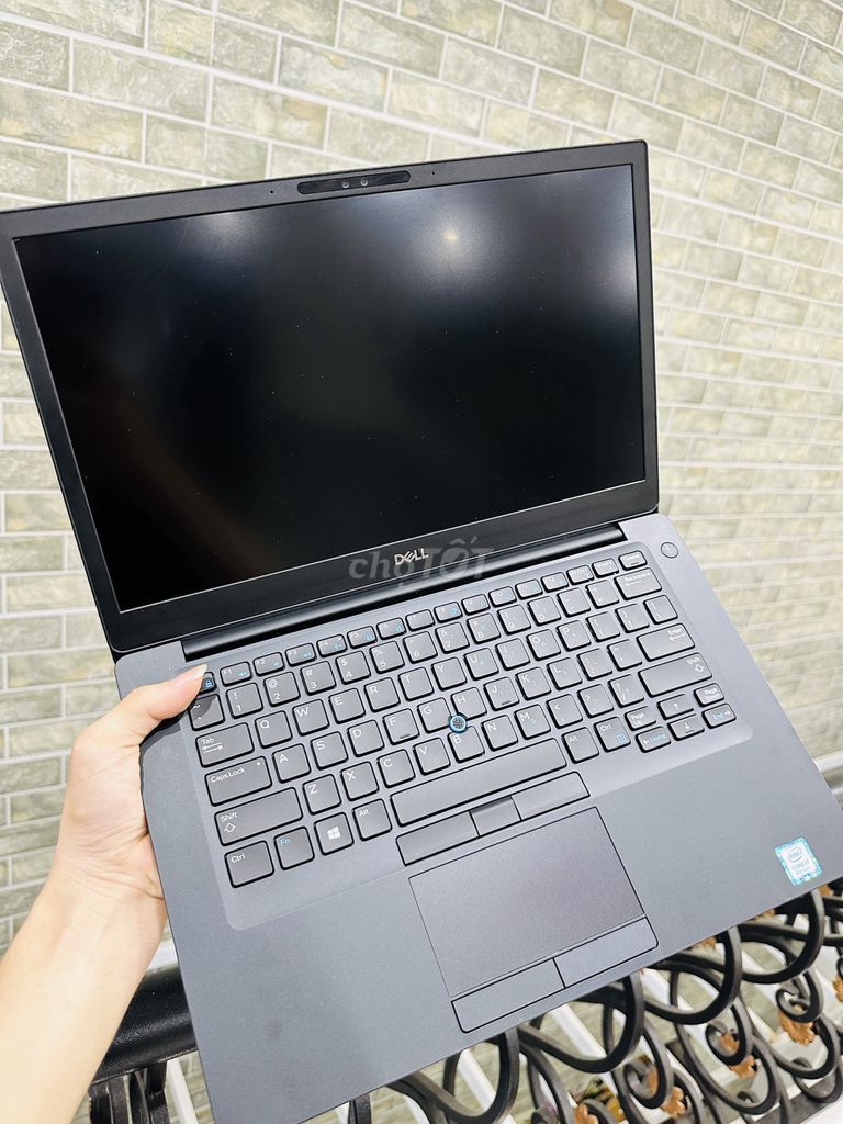 Dell Latitude 7490 i7-8th 14 inch 8GB/256GB. Mua bán Laptop tại Thành phố Phúc Yên Vĩnh Phúc được đăng bởi LONG hình 1