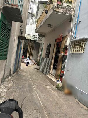 NHÀ HẺM HÀN HẢI NGUYÊN SỔ RIÊNG CHÍNH CHỦ. Mua bán nhà ở tại Quận 11 Tp Hồ Chí Minh được đăng bởi PHẠM NGUYỆT