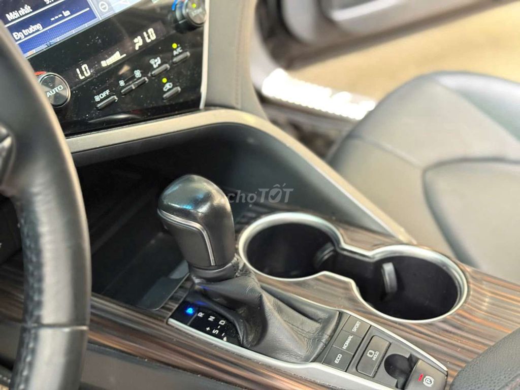 Camry 2.5Q 2019 Màu Đen - Nội thất Đen - 74000 km. Mua bán Ô tô tại Quận Gò Vấp Tp Hồ Chí Minh được đăng bởi Xe Toyota Cũ Chính Hãng hình 13