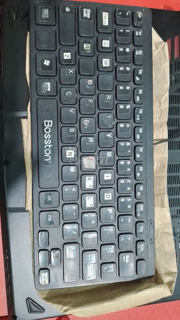 tặng Bàn phím Bosston K1000 Đen USB. Mua bán Phụ kiện (Màn hình, Chuột...) tại Quận Bình Thạnh Tp Hồ Chí Minh được đăng bởi Thiên Khoa hình 1