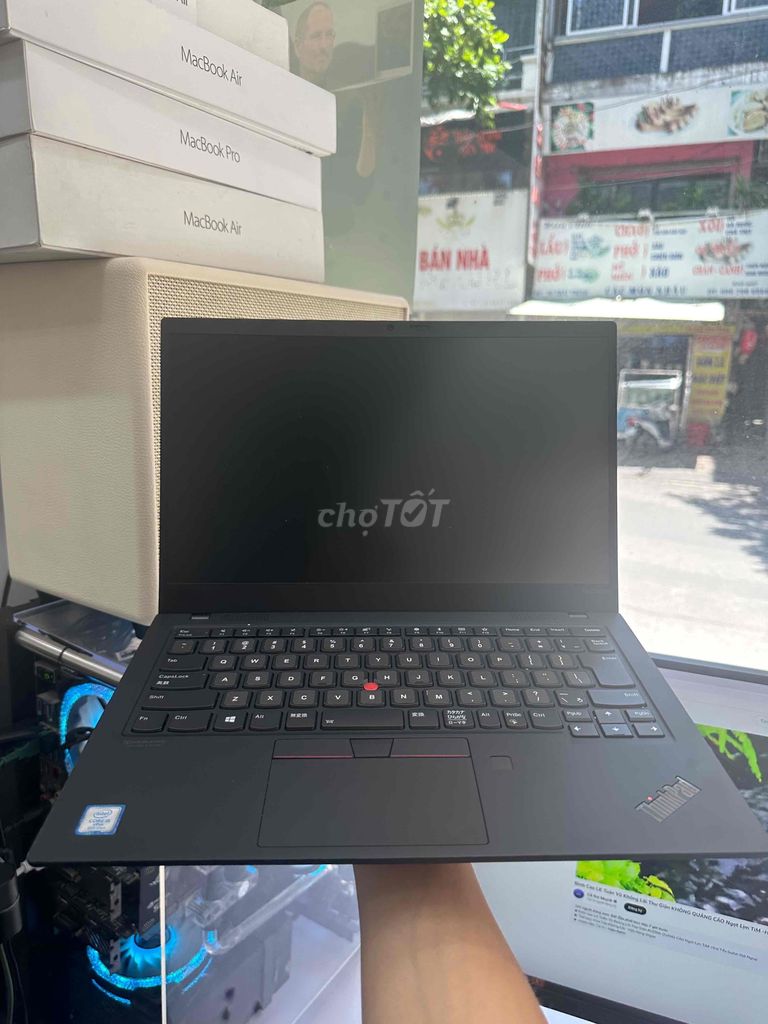 THINKPAD X1 CARBON GEN 7 I5 RAM 8 SSD 256