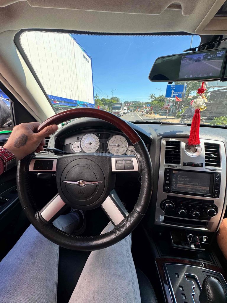 Chrysler 300C 2009 - 68000 km, Hàng siêu tầm cực m. Mua bán Ô tô tại Quận 12 Tp Hồ Chí Minh được đăng bởi a Bo hình 9